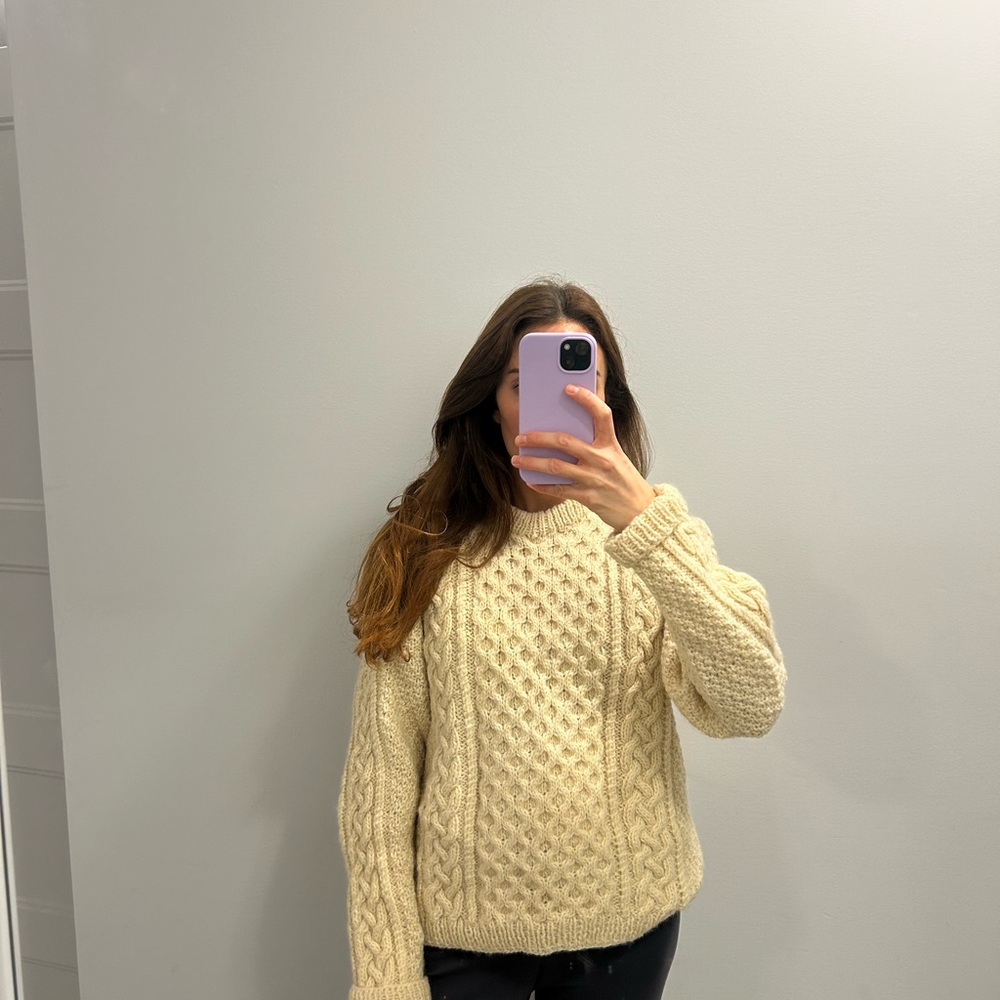 Hand Knitted 100% Wool Cable Knit Sweater - Picture 4 of 10